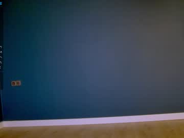 girl cam all day careful_i_bite image #2333985