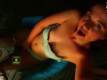 girl cam all day demurelixir image #7339348