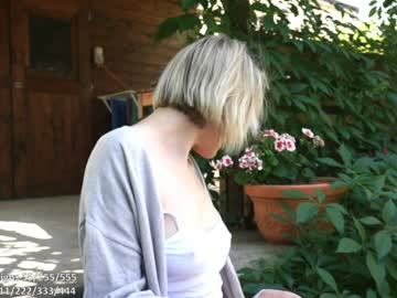 girl cam all day yournaughtypixie image #9646354
