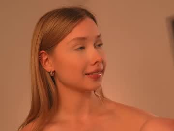 girl cam all day april_blush image #8947075