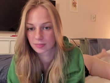 girl cam all day magic_couple13 image #8019874