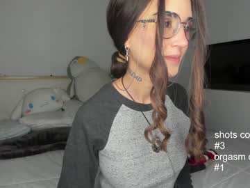 girl cam all day lonelly_lolly98 image #6697948