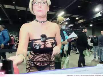 girl cam all day champagnefun image #4221137