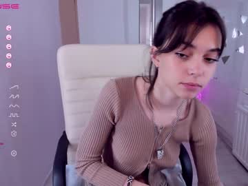 girl cam all day lily_ewing image #2770636