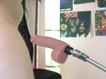 girl cam all day carolina_winter image #7729387