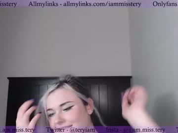 girl cam all day iammisstery image #5812294