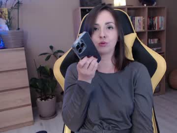 girl cam all day juicy_peach88 image #3618280