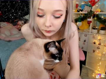 girl cam all day littleflufflepuff image #910311