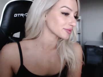 girl cam all day miss_bee image #599510