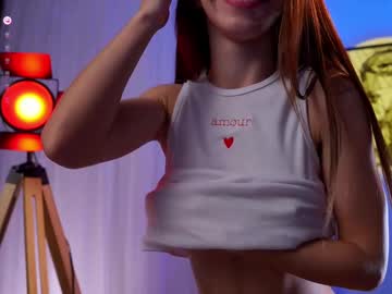 girl cam all day lucie_beltran image #8921394