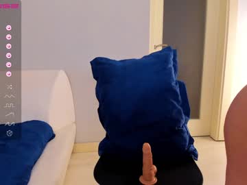 girl cam all day kittycaitlin image #4285401