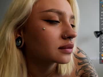 couple cam all day frutti_looops image #2333807