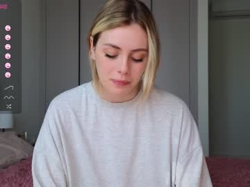 girl cam all day sky_magic image #7040167