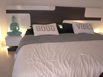 girl cam all day ashlyeroberts01 image #5358350