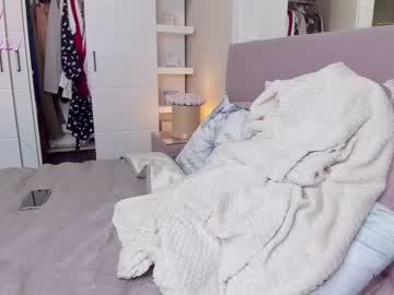 girl cam all day roxxana227 image #1746547