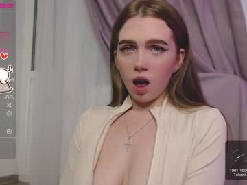 girl cam all day small_blondee image #3081037