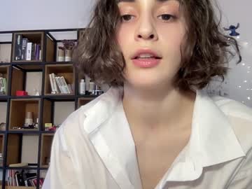 girl cam all day wonderland_stia image #6388429