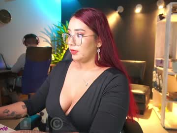 girl cam all day gold_room image #874429