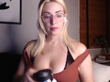 girl cam all day sleepybabyxo image #256585