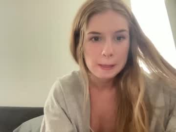 girl cam all day innocentfreakylittleone image #2071308
