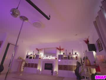 girl cam all day hannahjames710 image #4681318