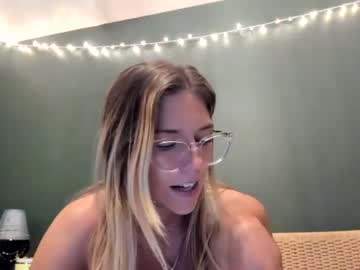 girl cam all day oliviahansleyy image #7024077