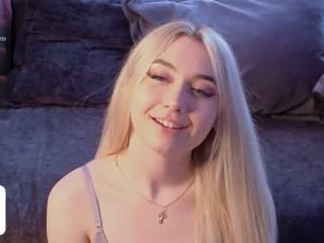 girl cam all day owlluree image #7004112