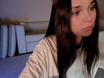 girl cam all day hollyextra image #7767596