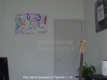girl cam all day petitebrat image #6724760