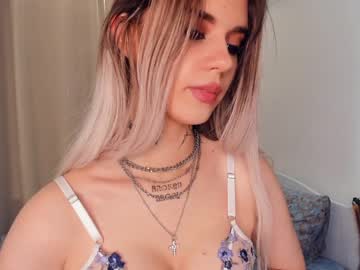 girl cam all day elfas_cute image #4838749