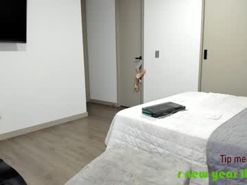 girl cam all day amy_queen7 image #3401586