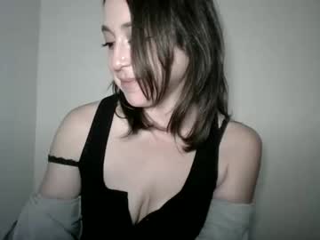 girl cam all day ilovelucylola image #1465800
