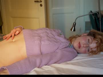 girl cam all day ellaa91 image #6283259