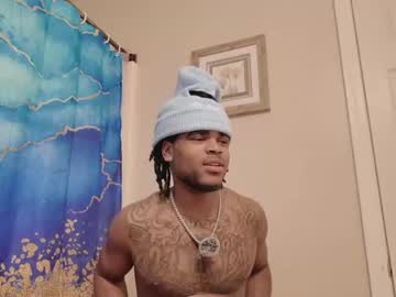 man cam all day shefreaketo image #6302907