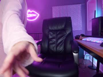 girl cam all day aynmarie image #7673089