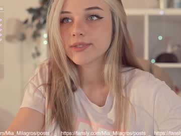 girl cam all day mia_milagros image #2244744