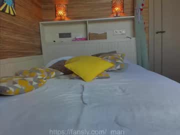 girl cam all day _mari_ image #7167623