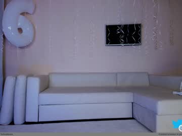 girl cam all day hollyextra image #3674726