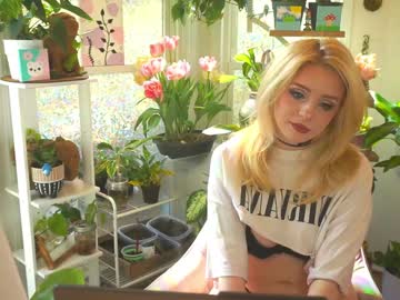 girl cam all day goldengoddessxxx image #9061150