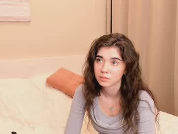 girl cam all day katiebarfield image #9523635