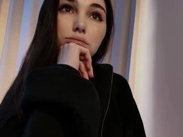 girl cam all day hollyextra image #9570120