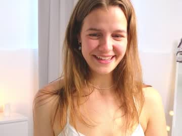girl cam all day eli_sun image #4596669