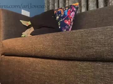 couple cam all day ari_lovexo image #3978139