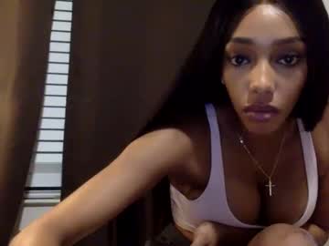 girl cam all day sophieinthecity image #4753143