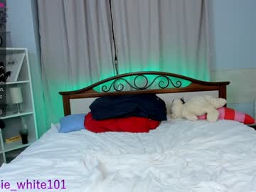 girl cam all day foxhilary image #675574