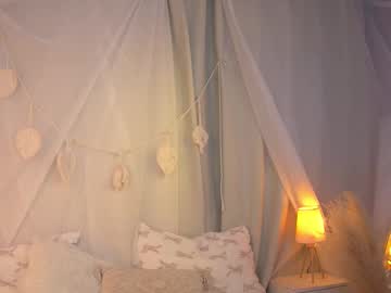 girl cam all day white_godness image #9007059