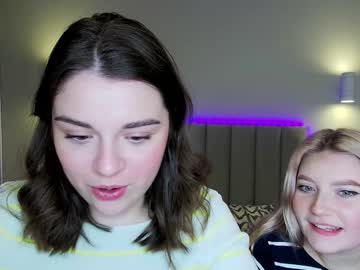 girl cam all day _twinsis_ image #764865