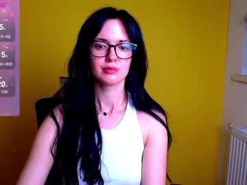 girl cam all day merry_berryy_ image #7303870