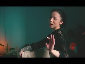 girl cam all day ambientink image #1806134