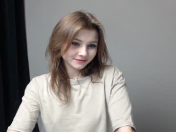 girl cam all day relax_nina image #546600